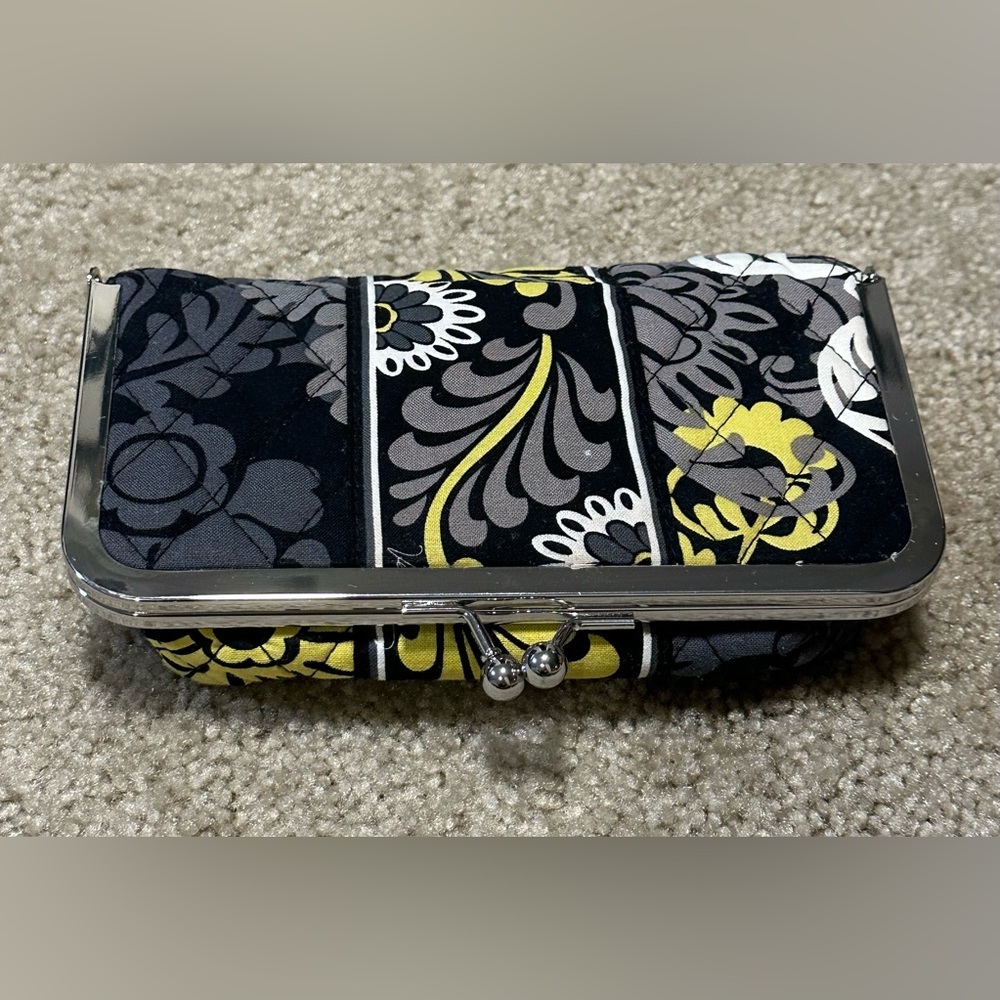 *GENTLY USED* Vera Bradley Baroque Retired Cosmetic Makeup Jewelry Clutch Bag